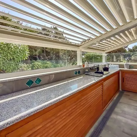 Gerbera - 250m Dal Mare-portobello Di Gallura *